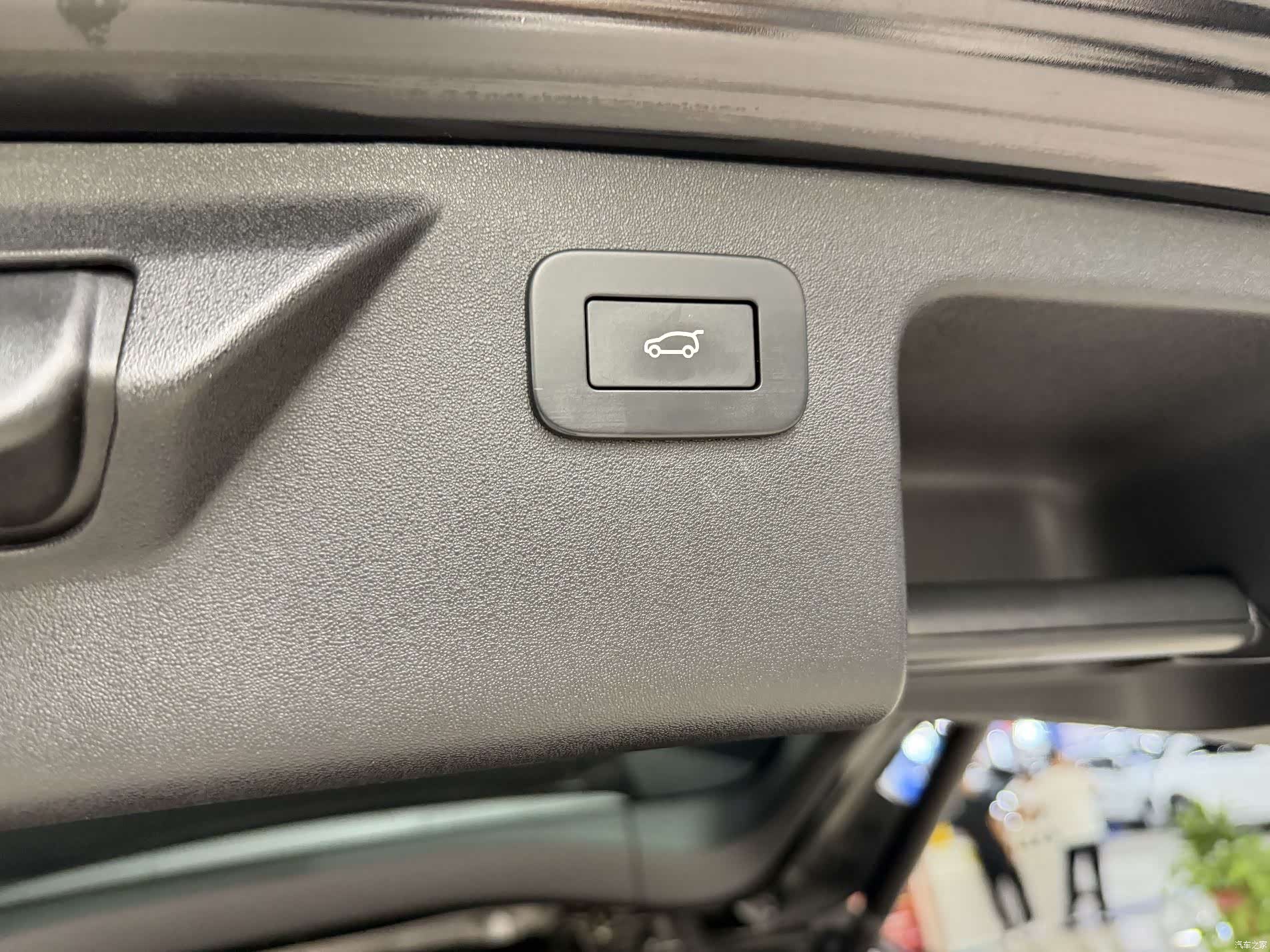 Land Rover Discovery, 2023 18