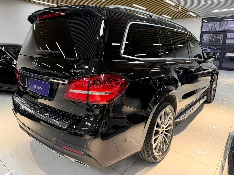 Mercedes-Benz GLS