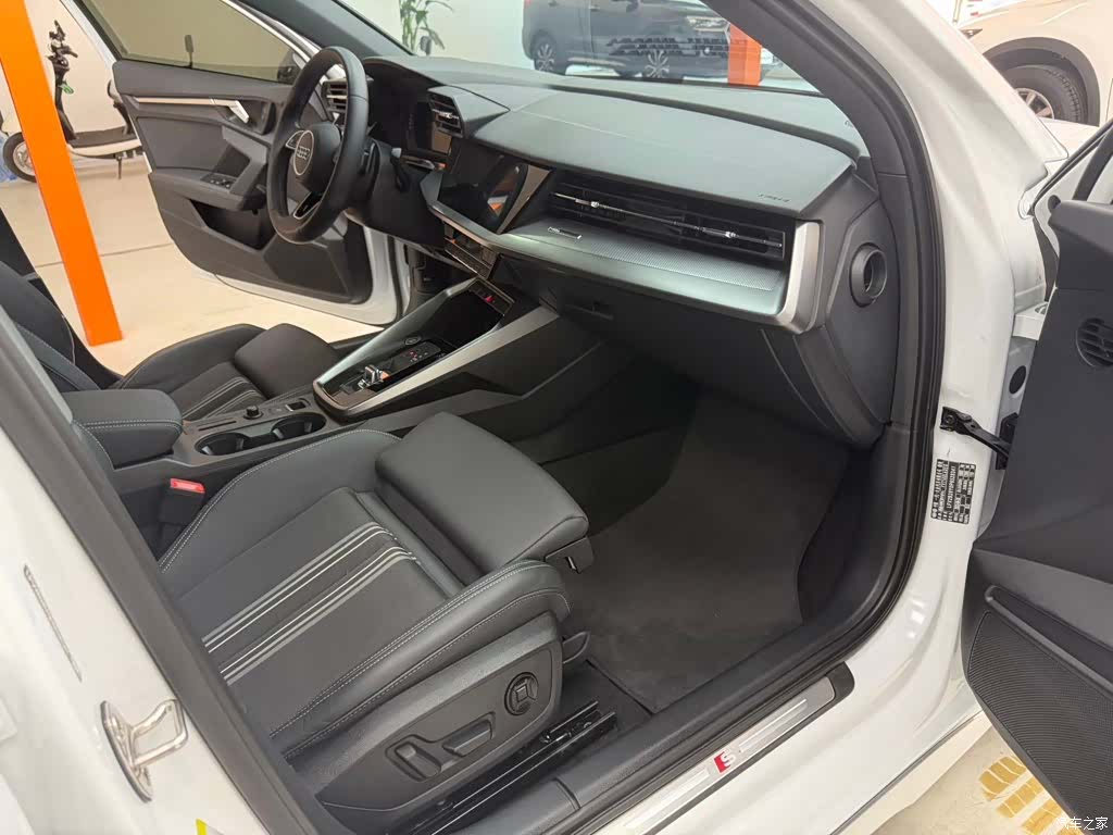Audi A3, 2023 11