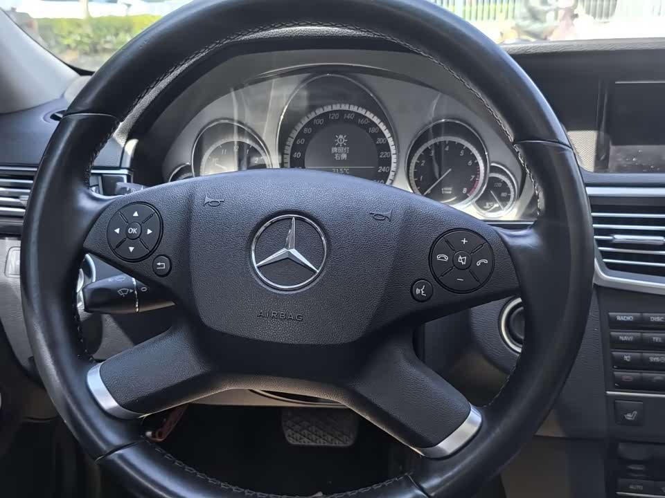 Mercedes-Benz E-class Mercedes-Benz E-class