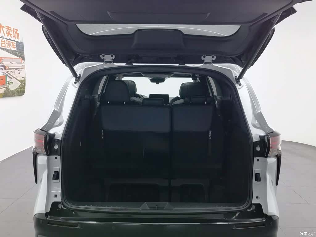Toyota Sienna, 2024 16