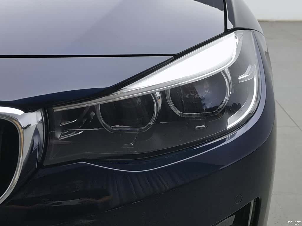 BMW 3 Series, 2019 7