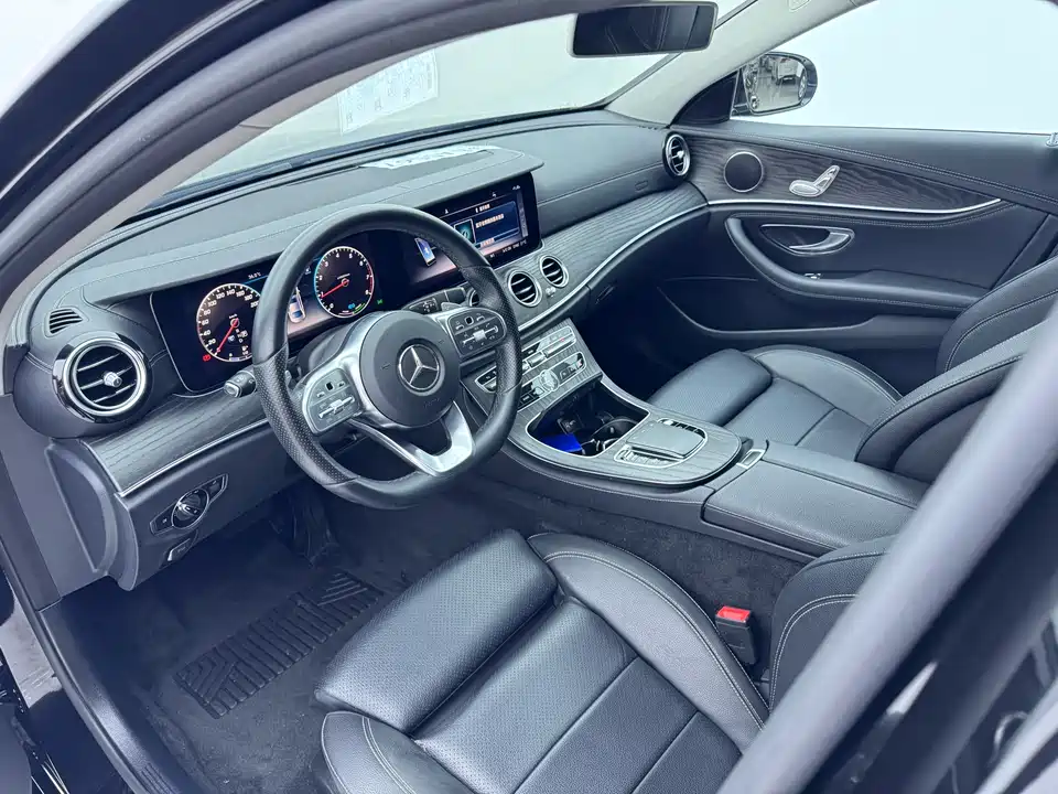 Mercedes-Benz E-class Mercedes-Benz E-class