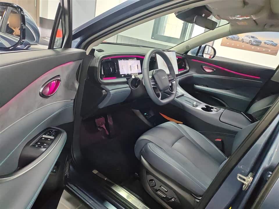 BYD Sea Lion 07 DM-i