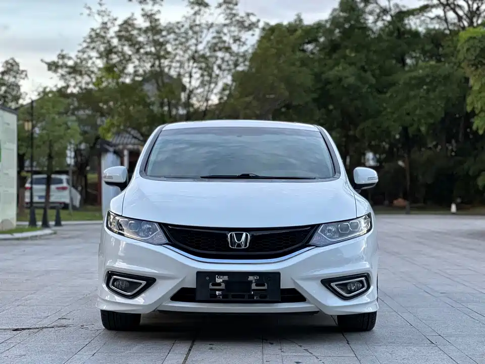 Honda Jade