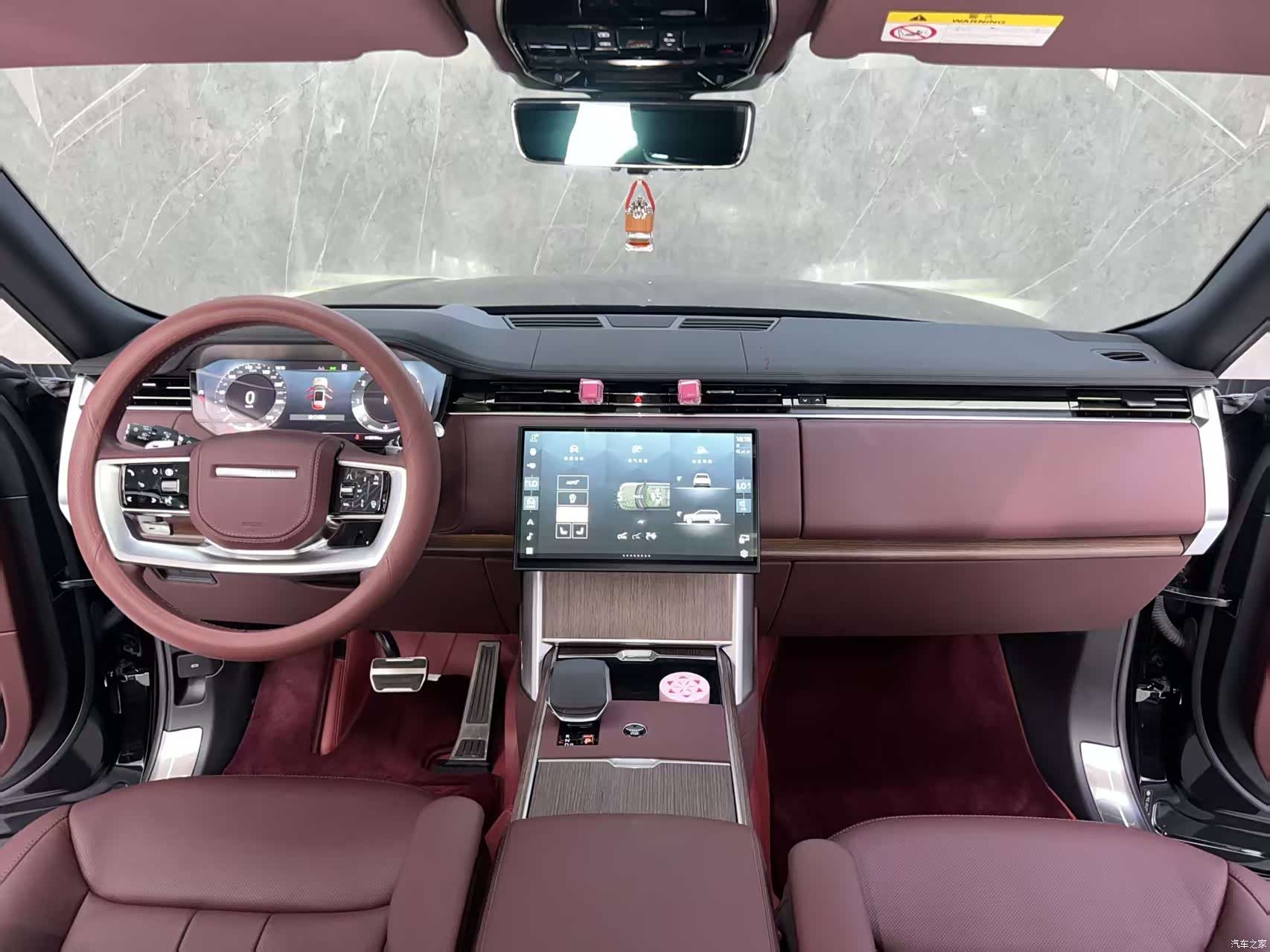 Land Rover Range Rover, 2026 11