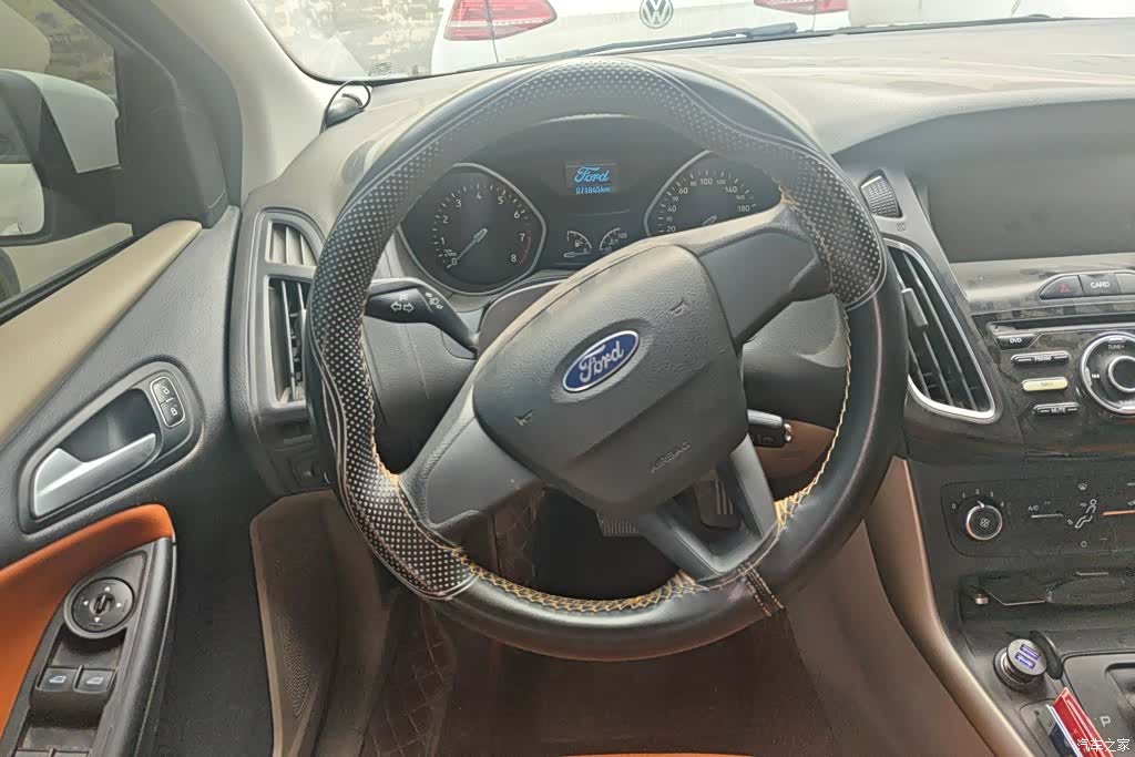 Ford Focus, 2018 15