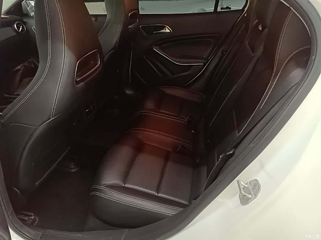 Mercedes-Benz GLA, 2017 17