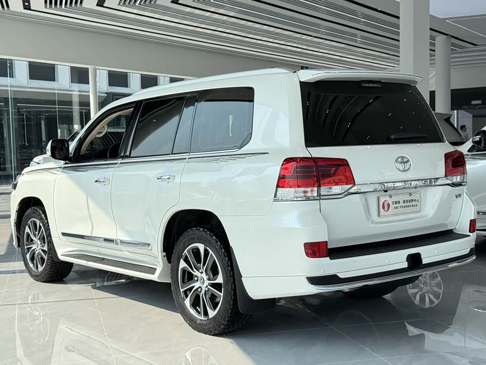 Toyota Land Cruiser Toyota Land Cruiser