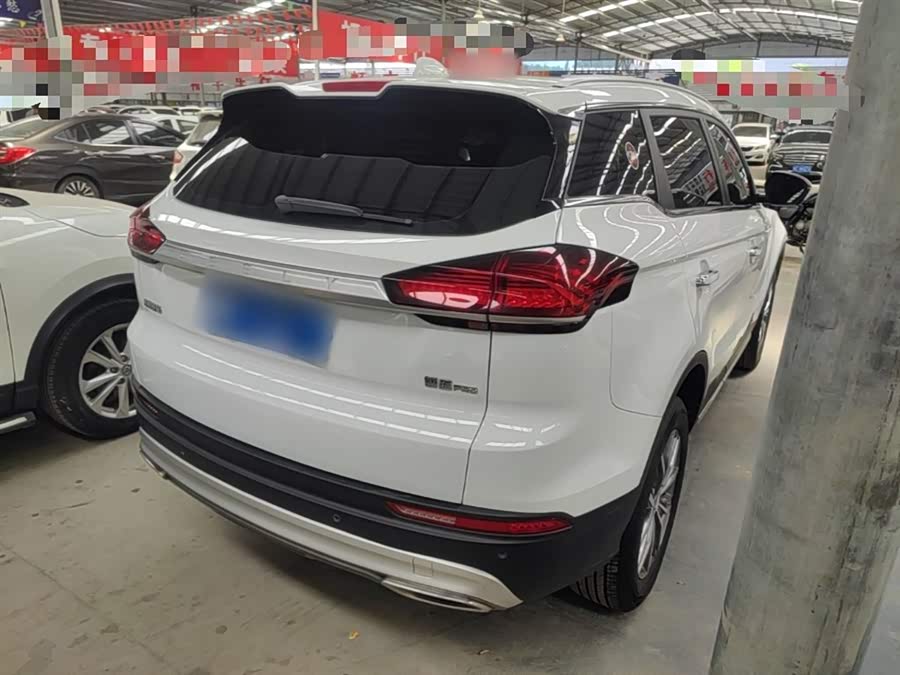 Geely Atlas 2021, фото 7