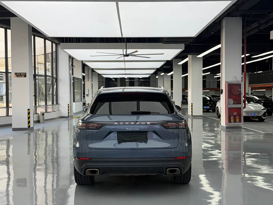 Porsche Cayenne 2018, фото 14
