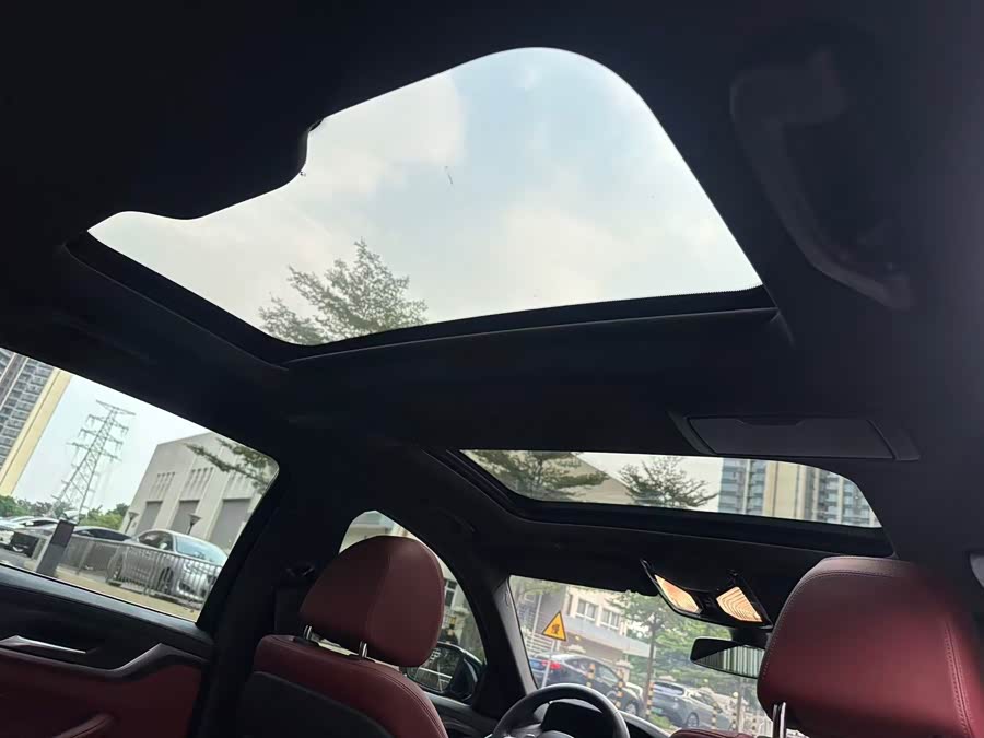 BMW 5 Series 2021, фото 11
