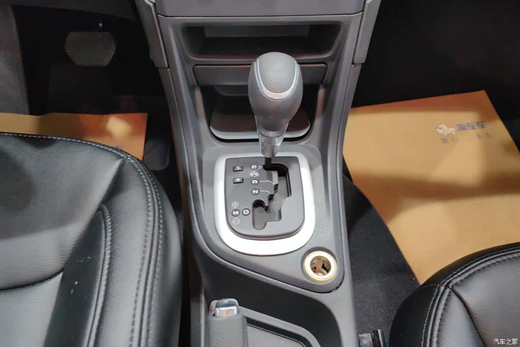 Peugeot 308, 2014 16
