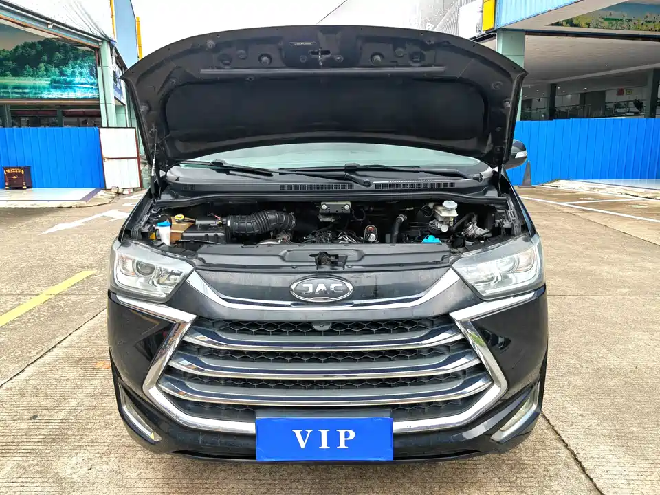 JAC Refine Ruifeng M4