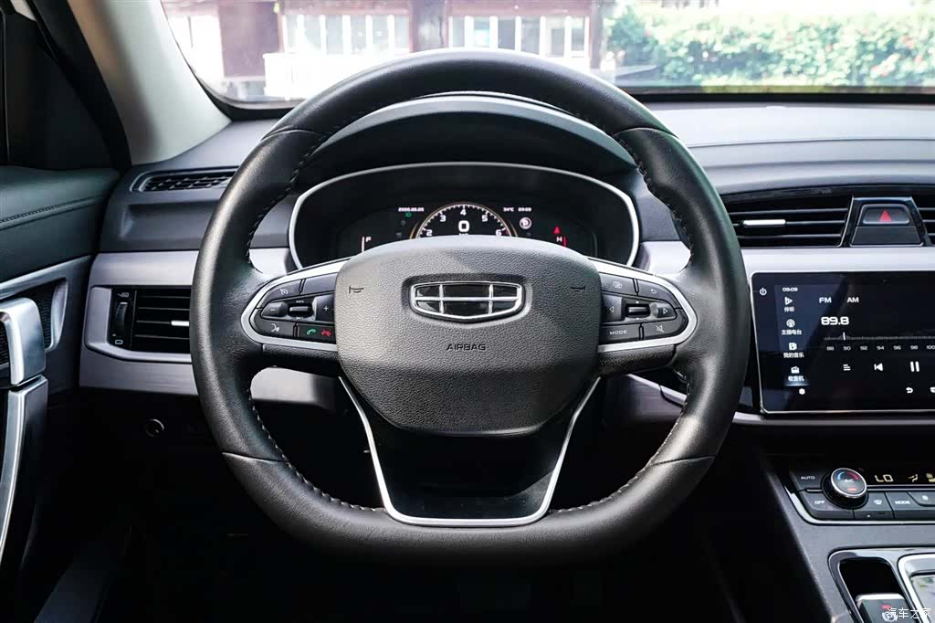 Geely Boyue, 2021 10
