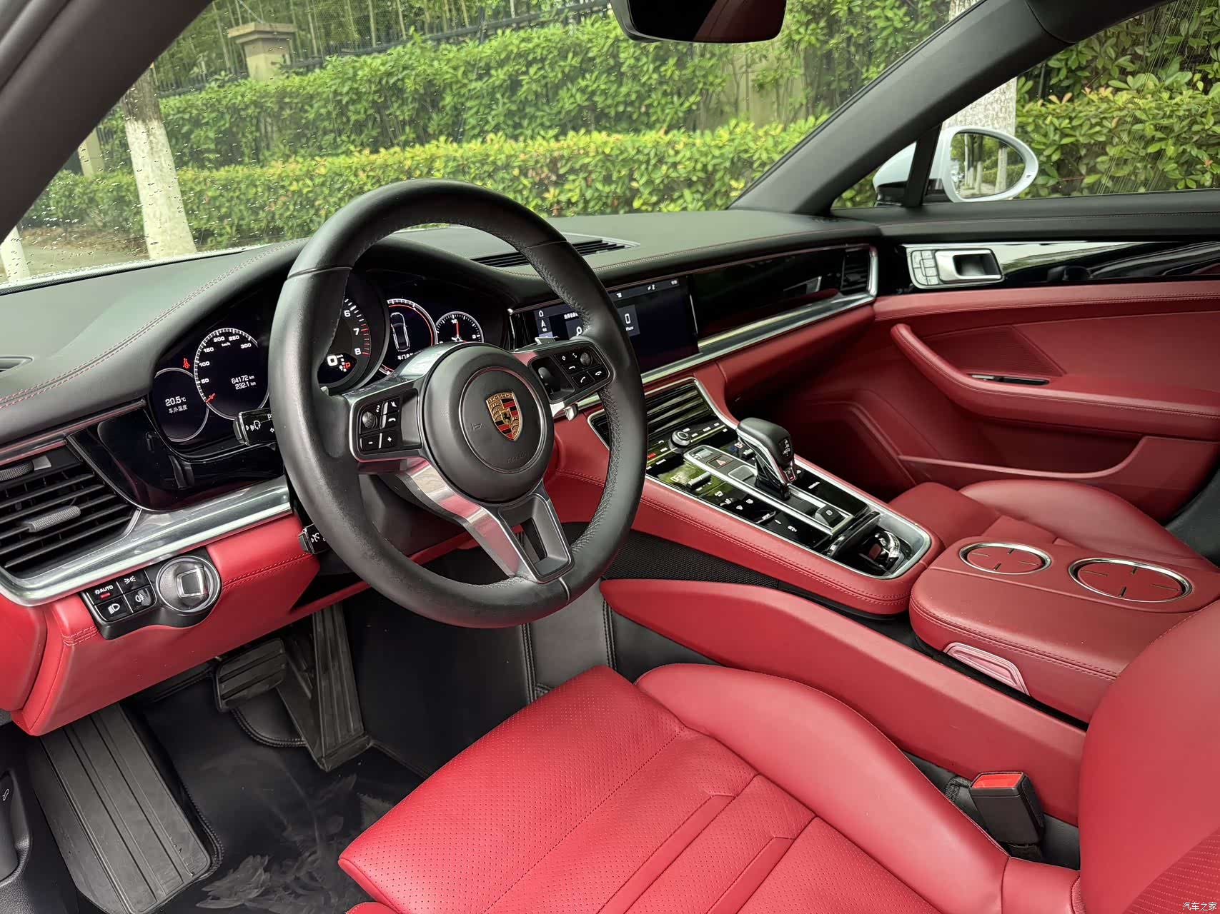 Porsche Panamera, 2019 6