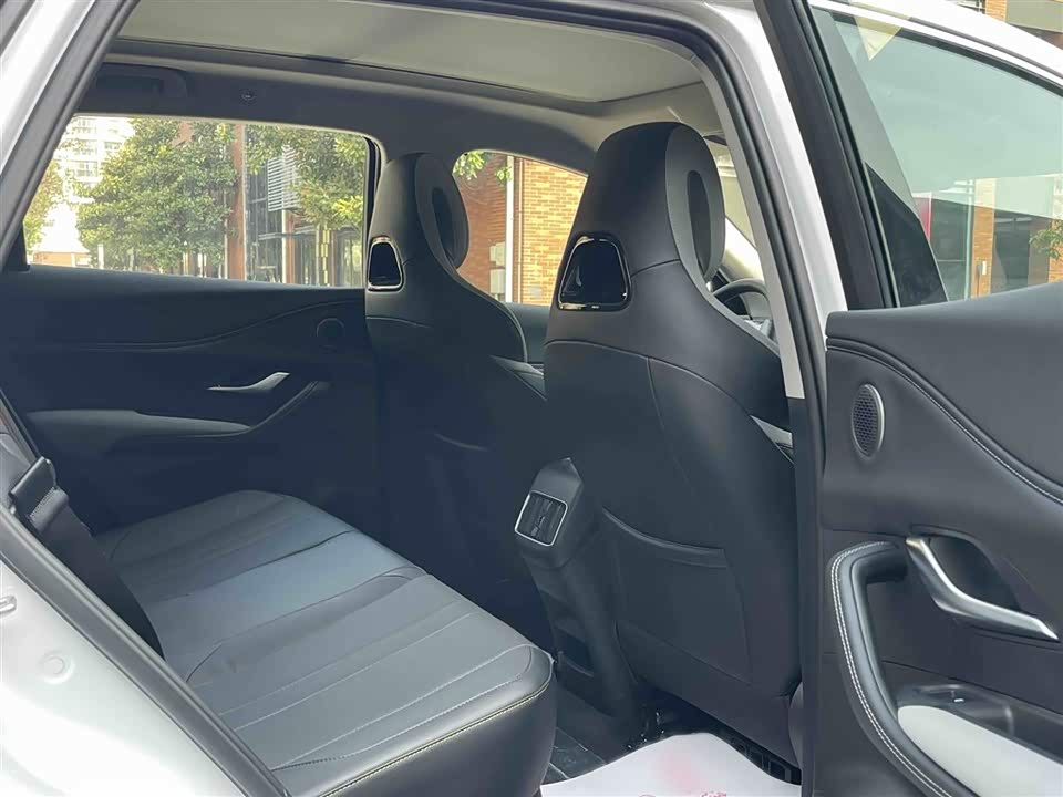 BYD Sea Lion 05 DM-i