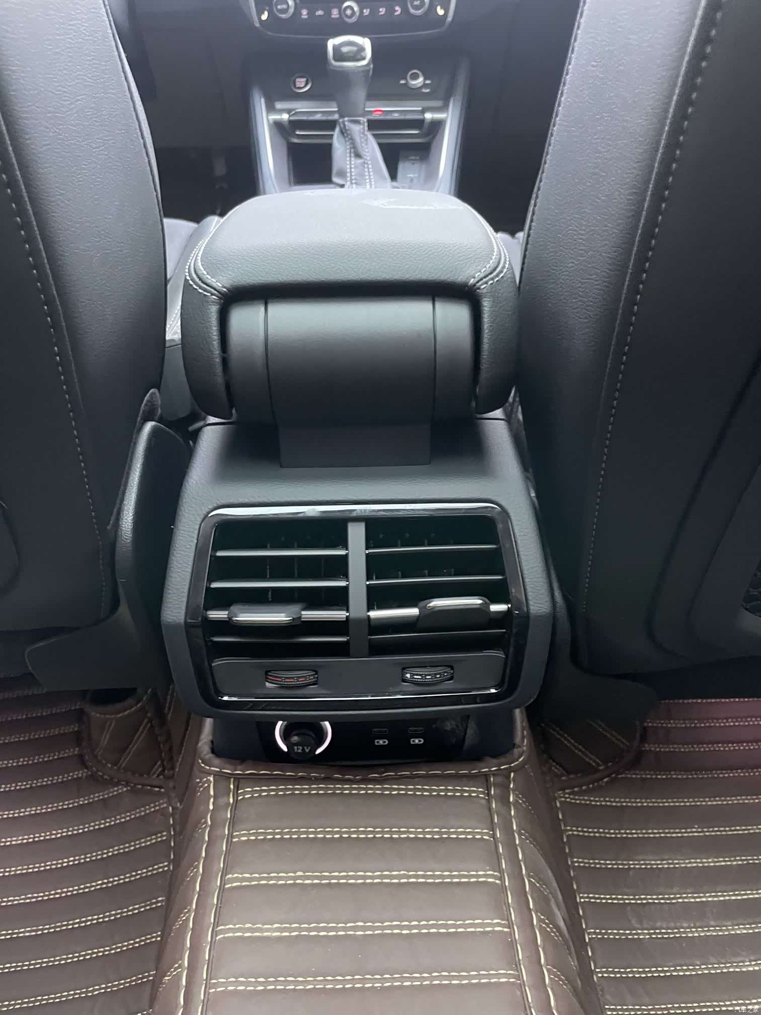 Audi Q3, 2022 26