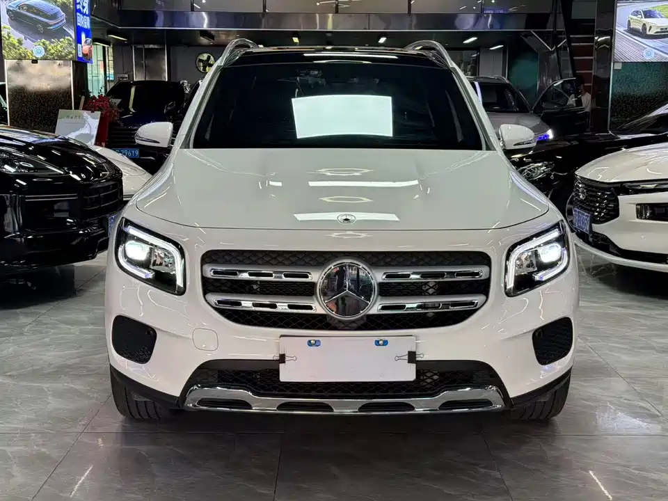 Mercedes-Benz GLB