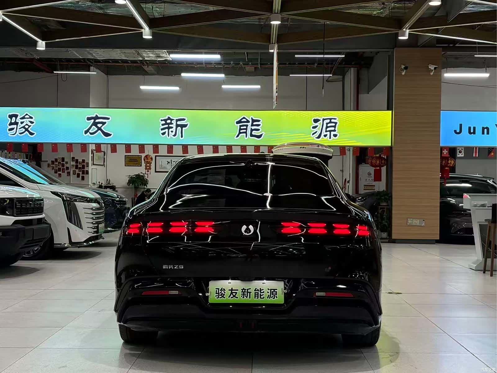 Denza Z9, 2025 6