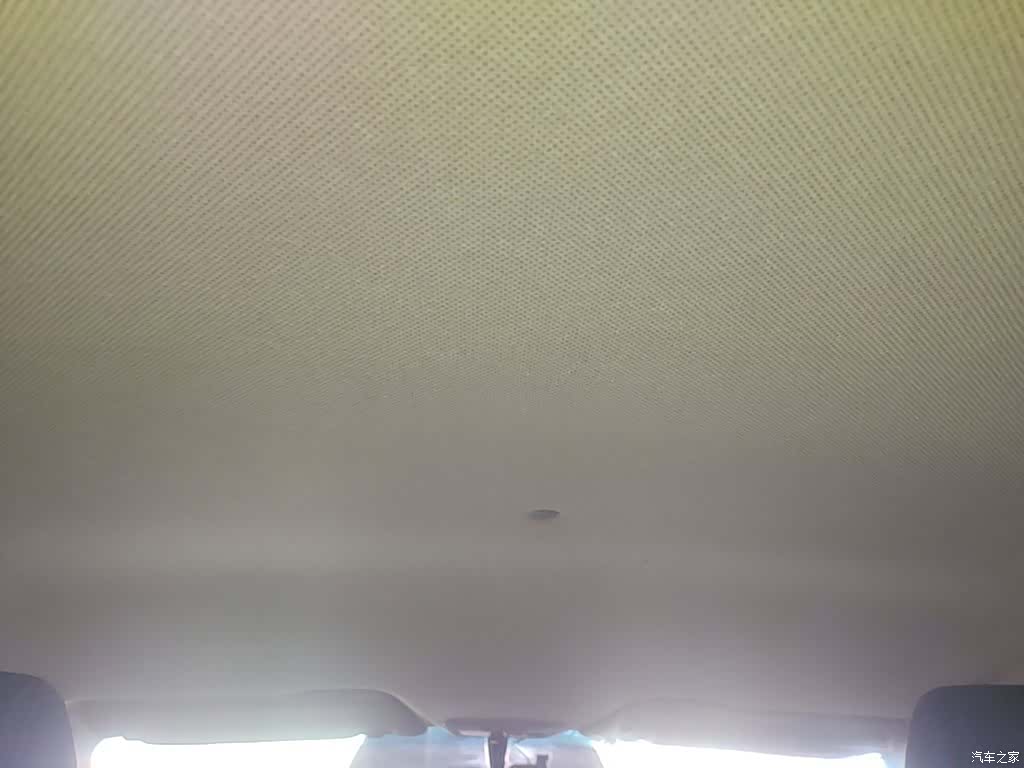 Wuling 310, 2018 18