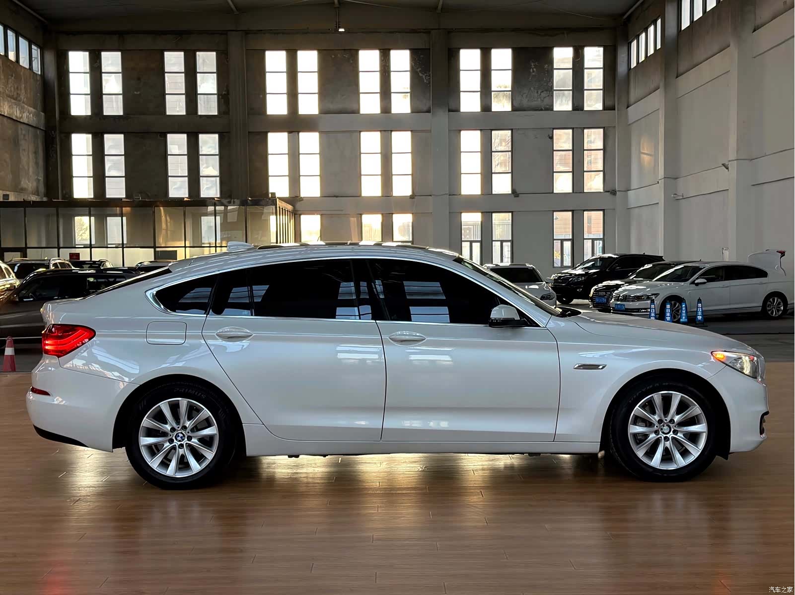 BMW 5 Series, 2016 11