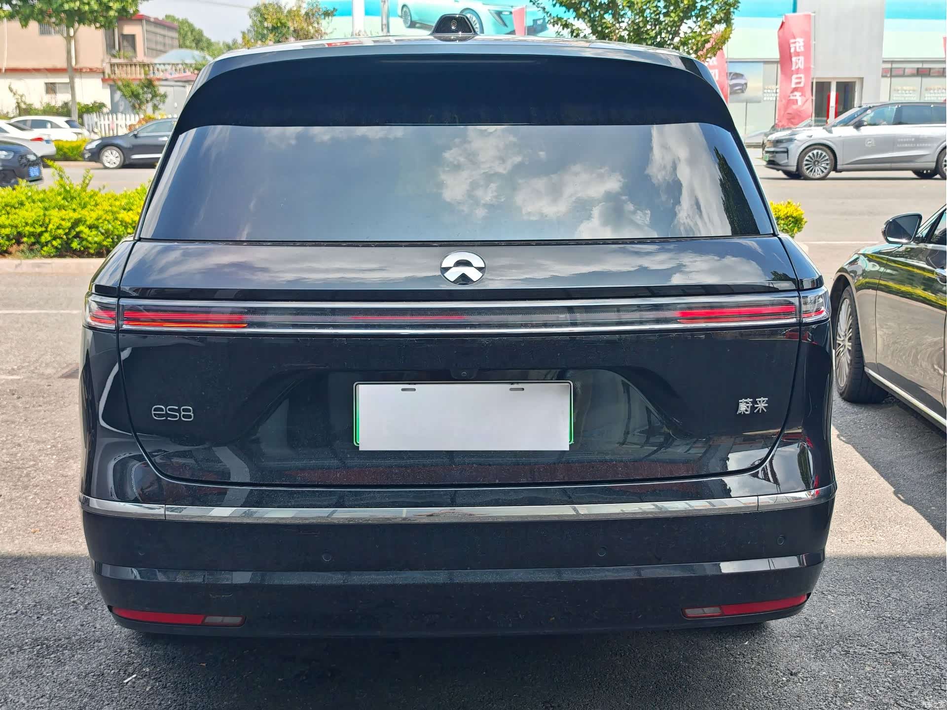 NIO ES8, 2026 10