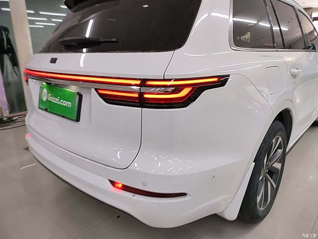 Li Auto ONE, 2022 8