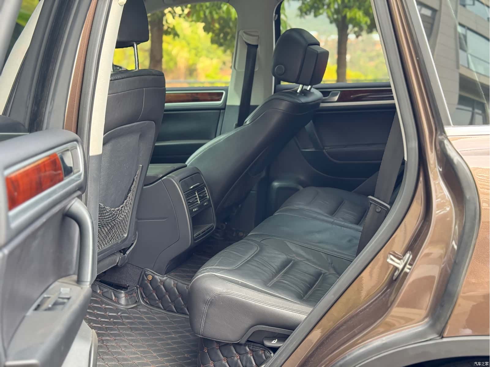 Volkswagen Touareg, 2013 12