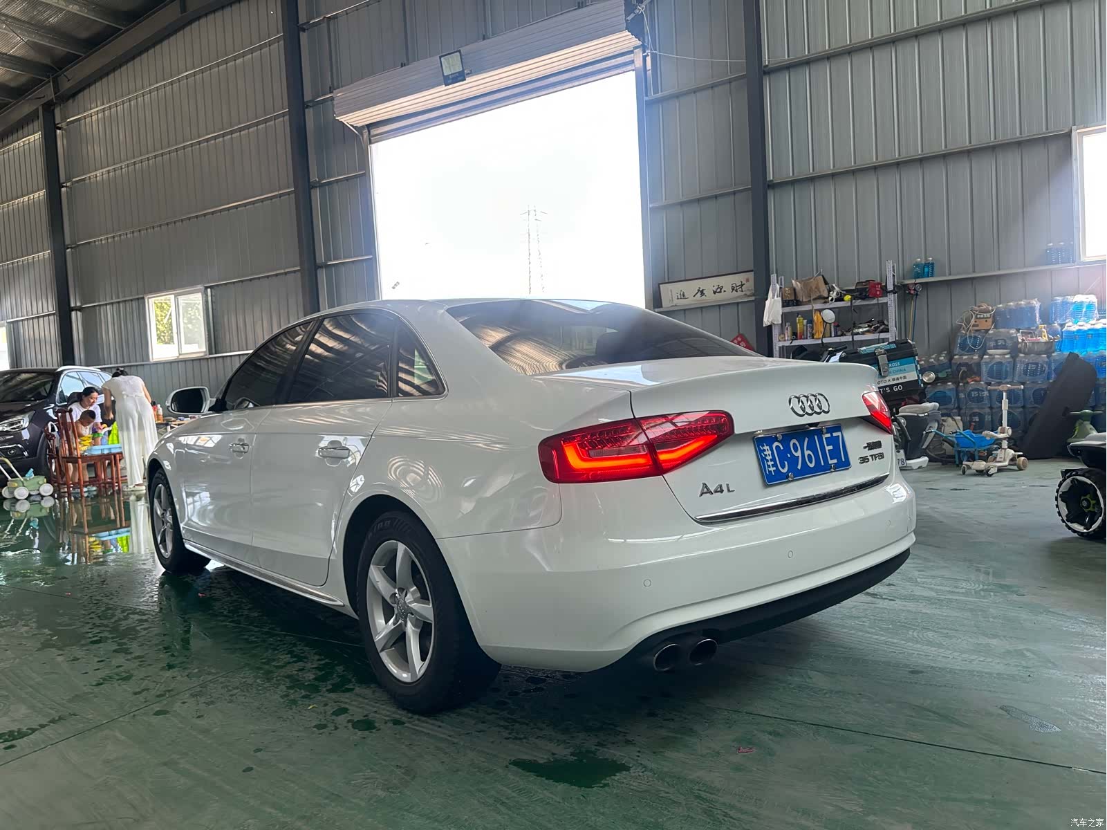 Audi A4L, 2015 7