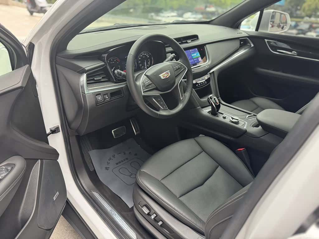 Cadillac XT5, 2024 9