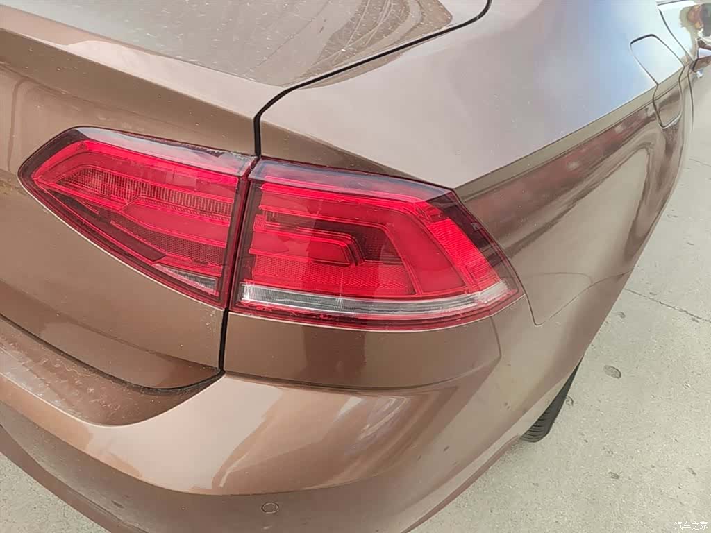 Volkswagen Lamando, 2016 8