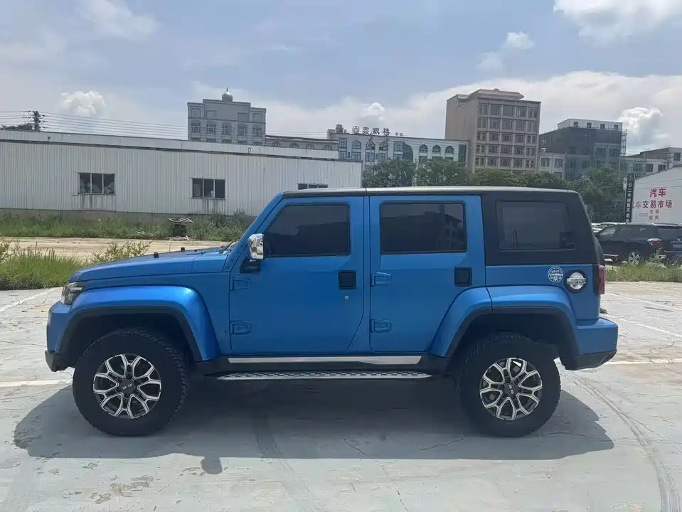 Beijing BJ40
