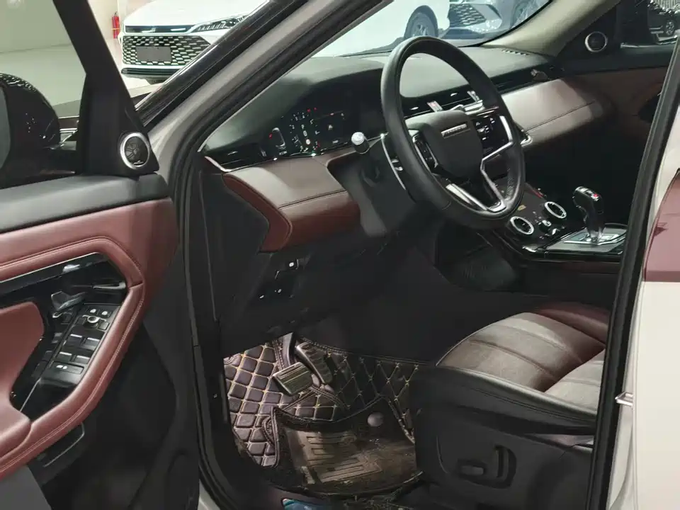 Land Rover Range Rover Aurora