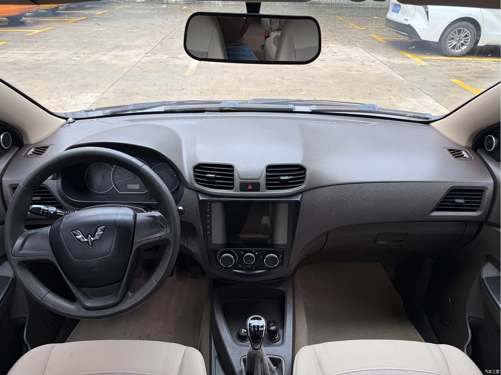 Wuling Hongguang, 2016 6
