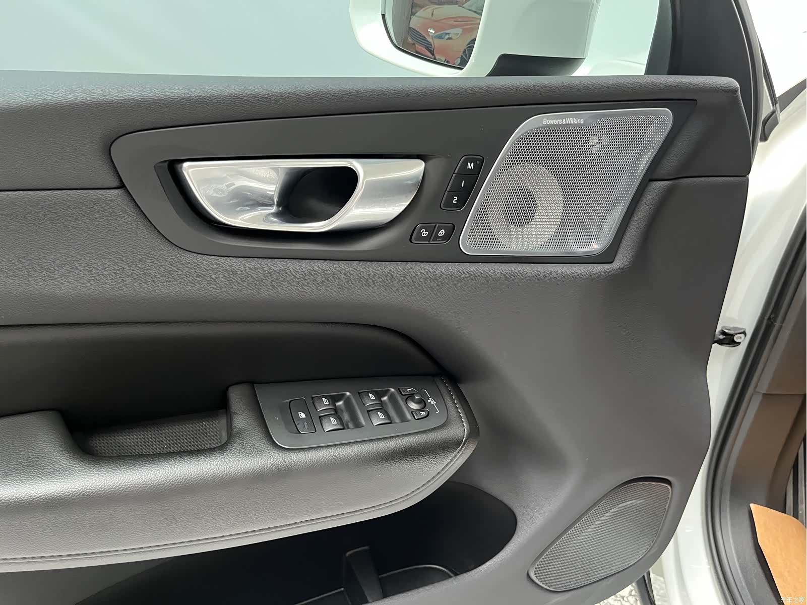 Volvo XC60, 2023 6