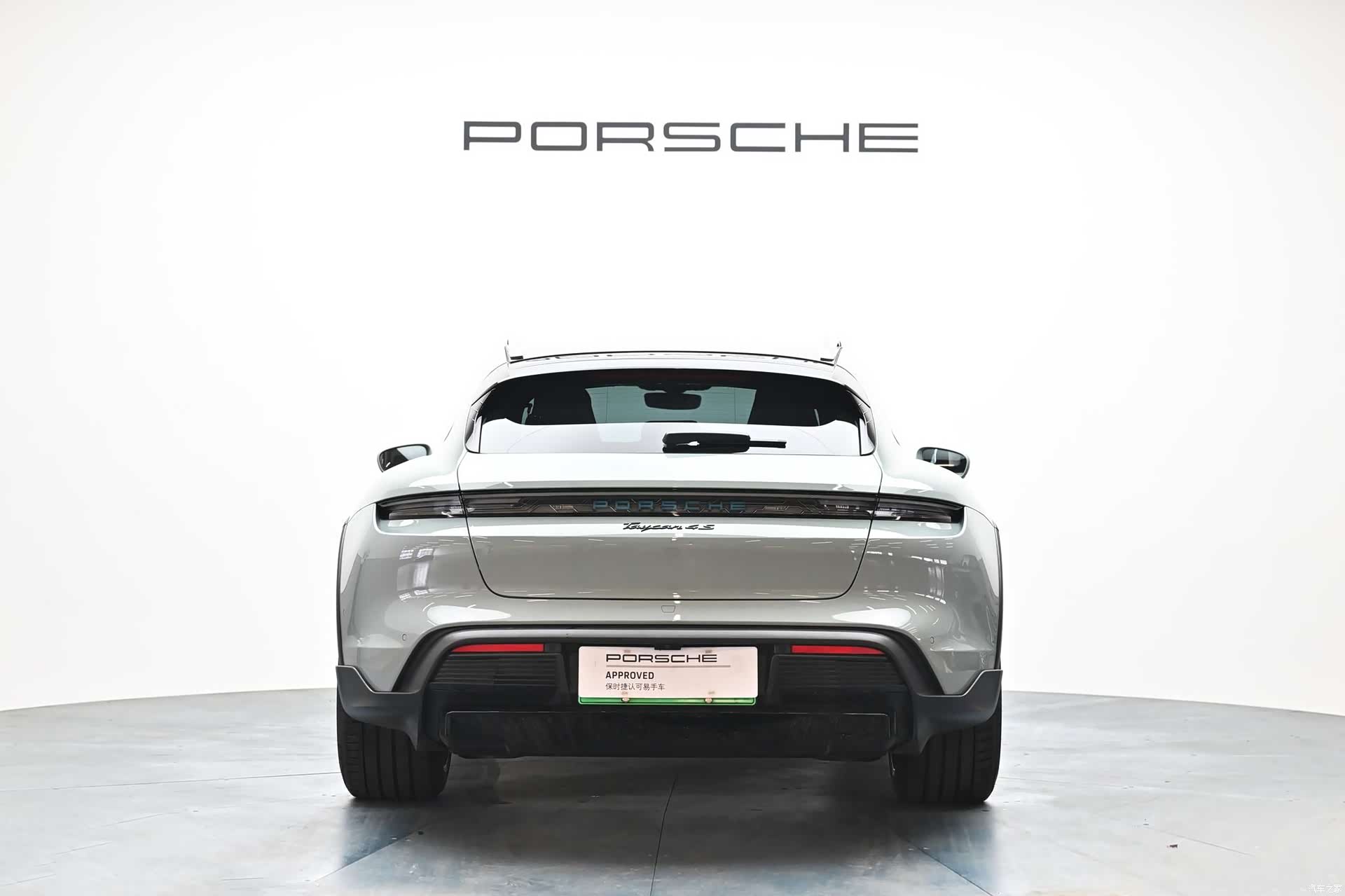 Porsche Taycan, 2025 15