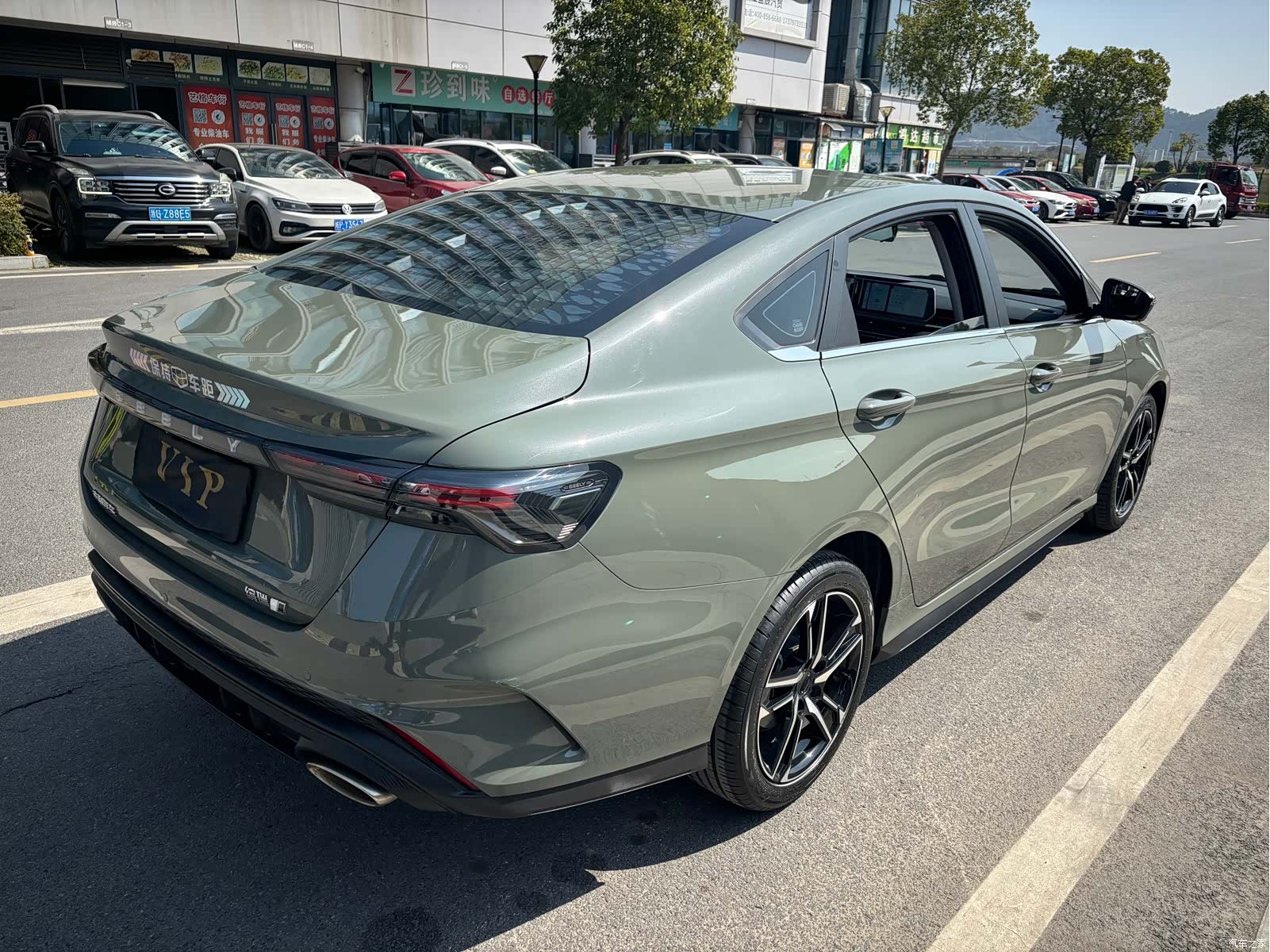 Geely Binray, 2023 12