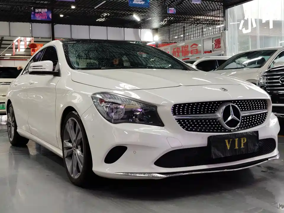 Mercedes-Benz CLA