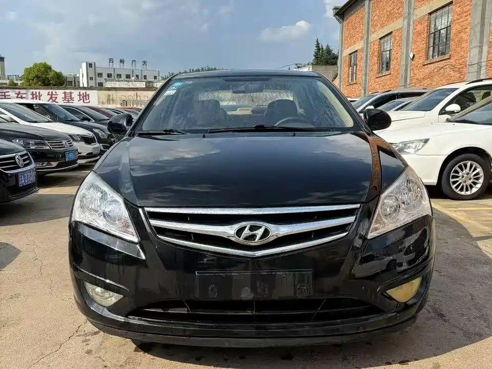 Hyundai Yuedong