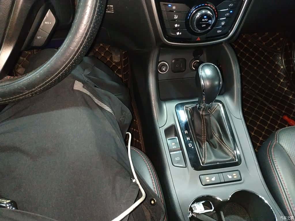 Changan CS75, 2016 10