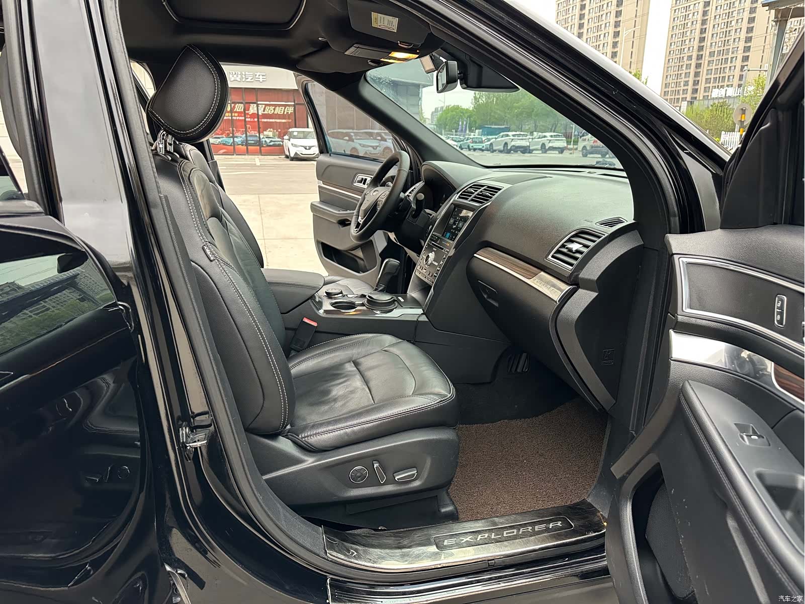Ford Explorer, 2017 12