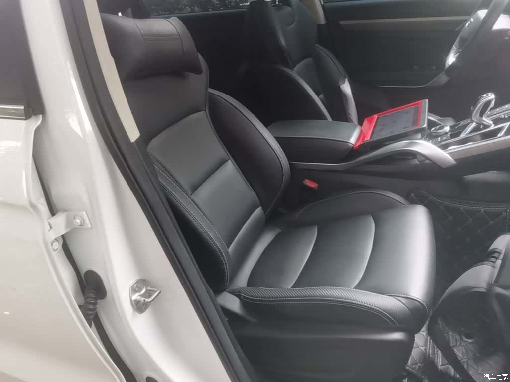 Geely Boyue, 2021 25