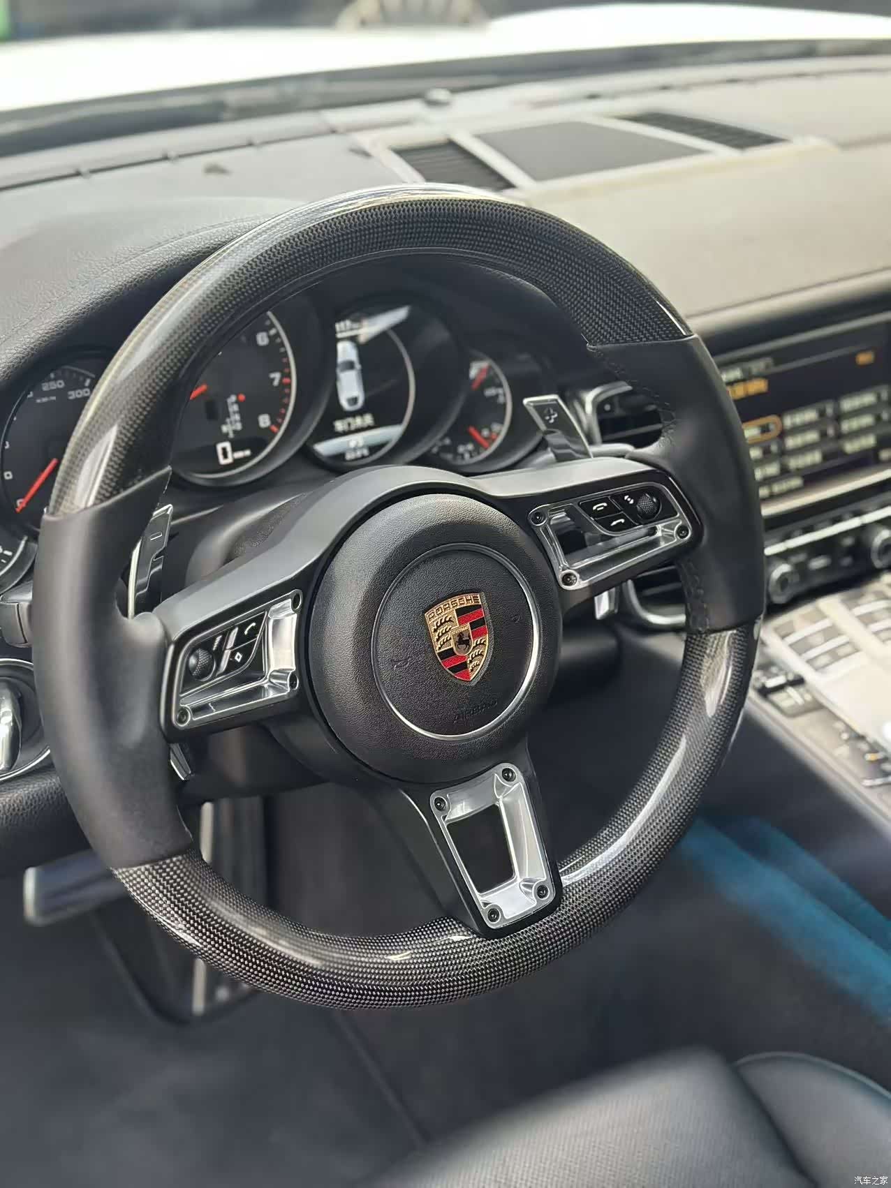 Porsche Panamera, 2015 11
