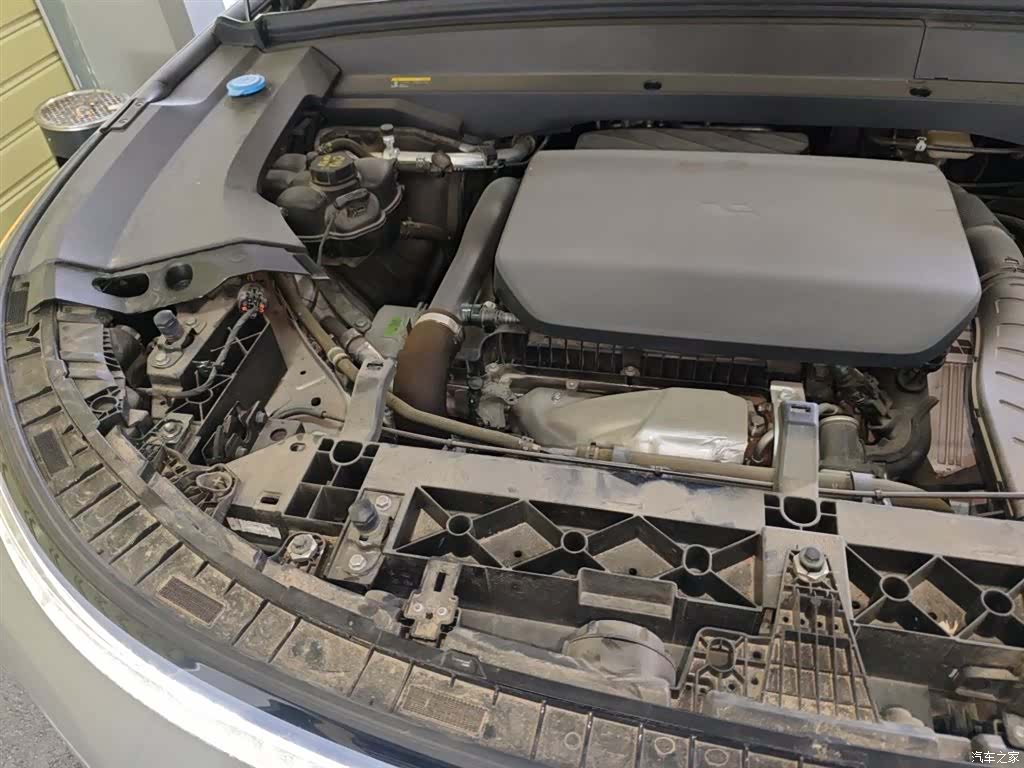 Li Auto L9, 2023 21
