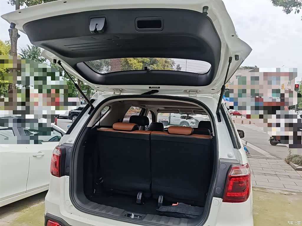 Changan CX70, 2016 17