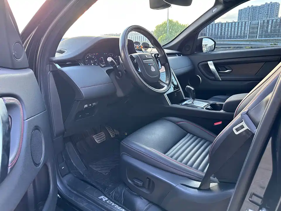Land Rover Discover sports