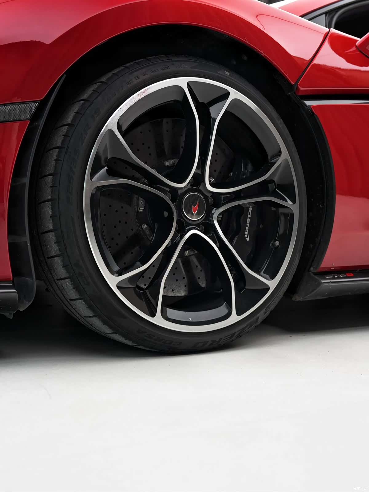 McLaren 570, 2018 16