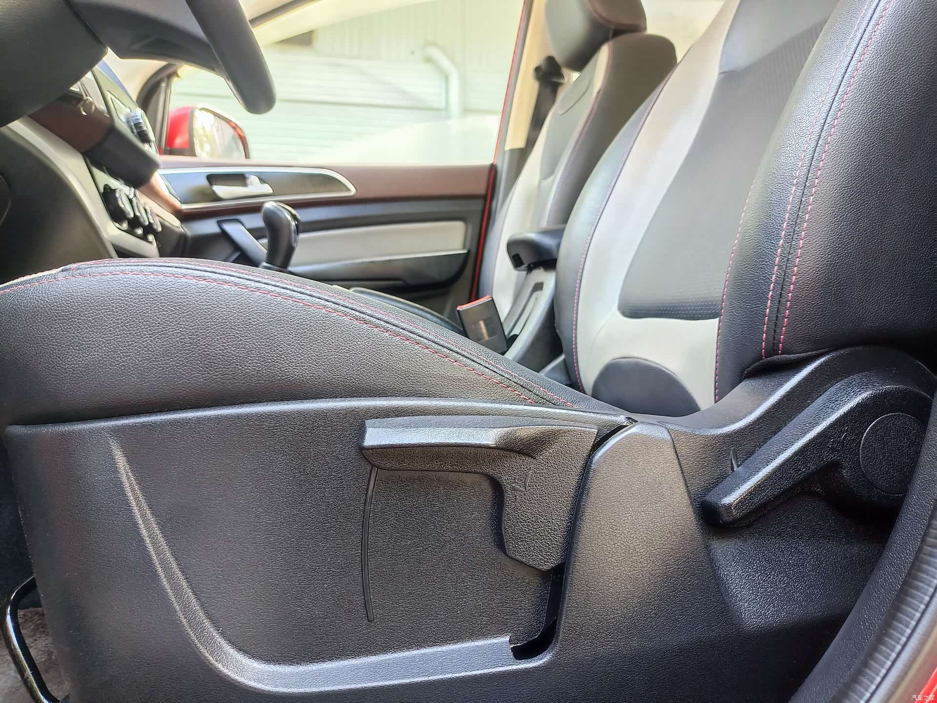 BAIC H3, 2015 28