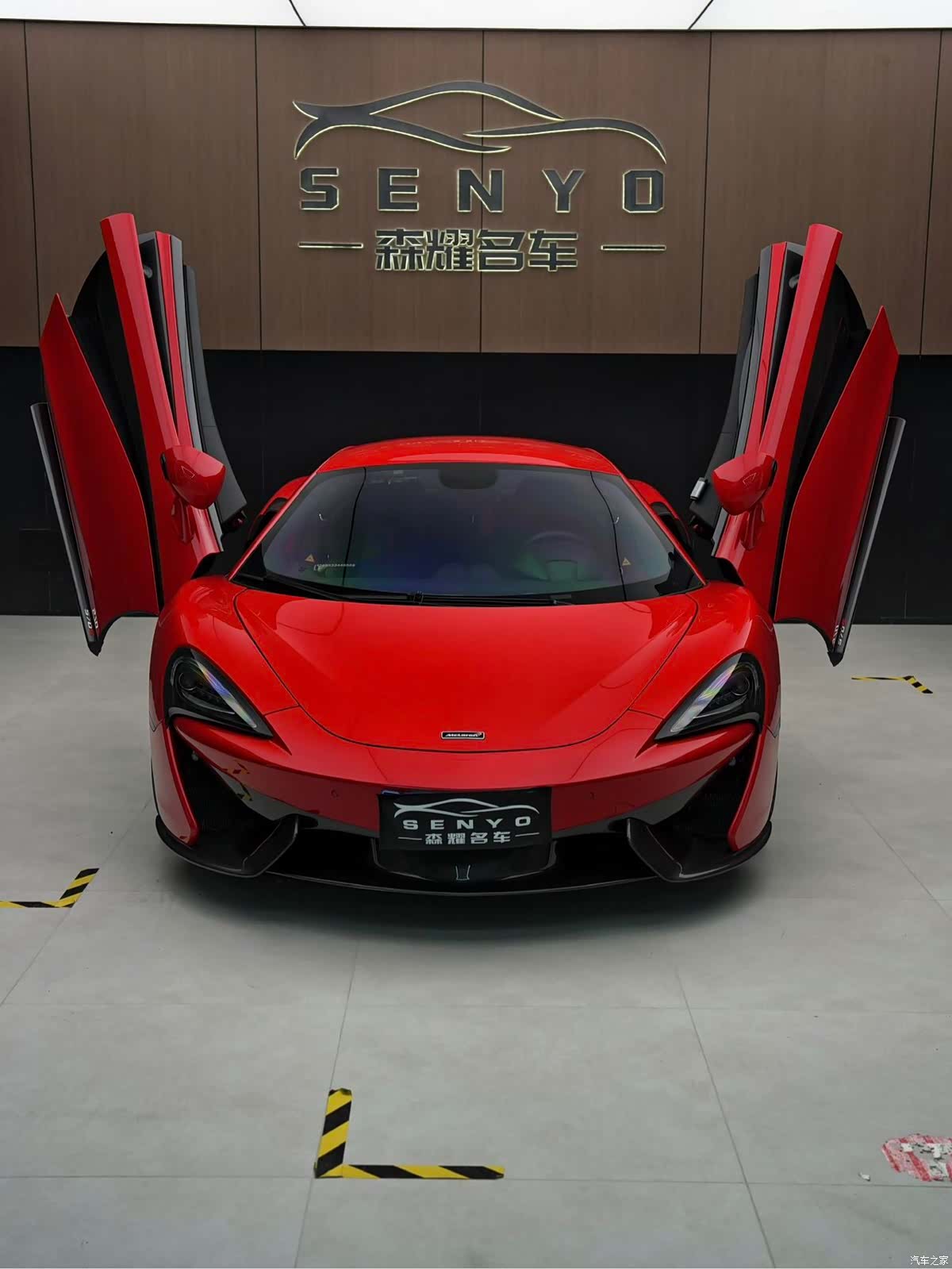 McLaren 570, 2018 все фото